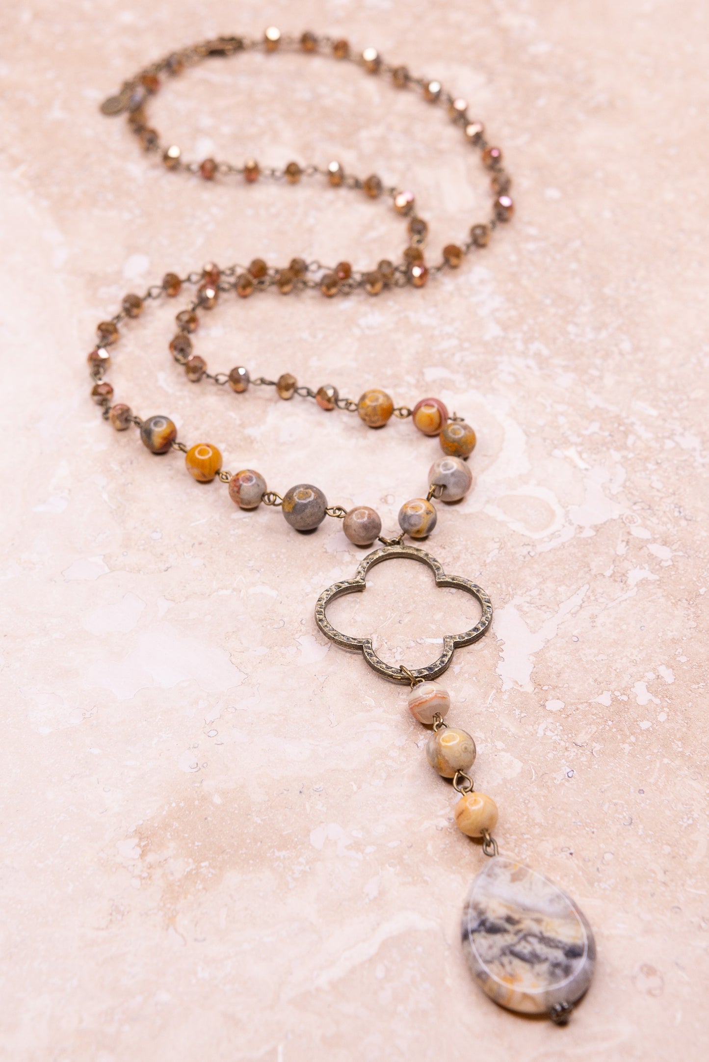 Alani Necklace Taupe Mix